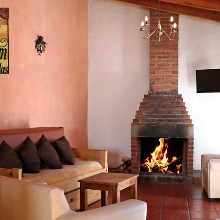 Hotel Bugamvillas Тапальпа Экстерьер фото
